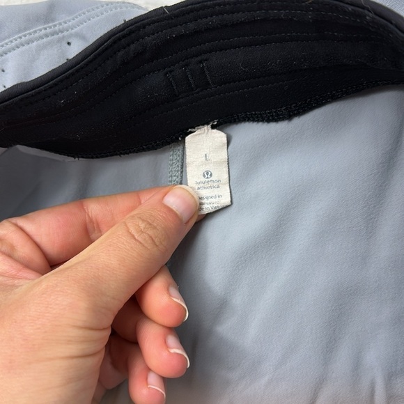 Men's Lululemon Shorts Unlined - Picture 4 of 7